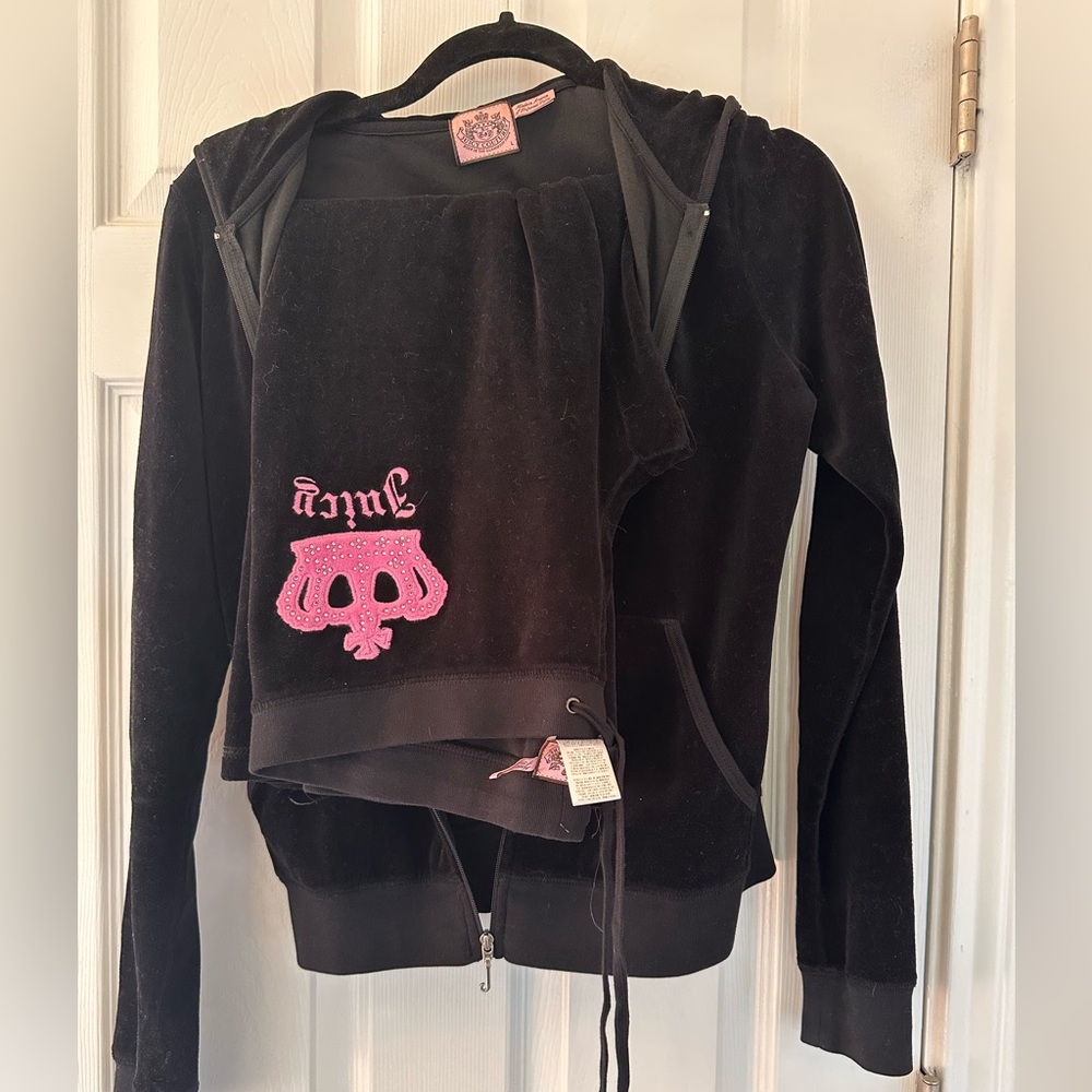Juicy Couture Black and Pink set